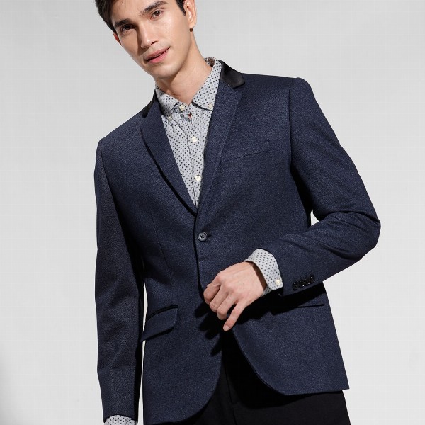 INVICTUS Slim Fit Blazer