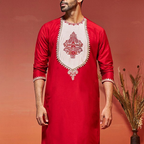 VASTRAMAY Ethnic Motifs Yoke Design Gotta Patti Straight Kurta