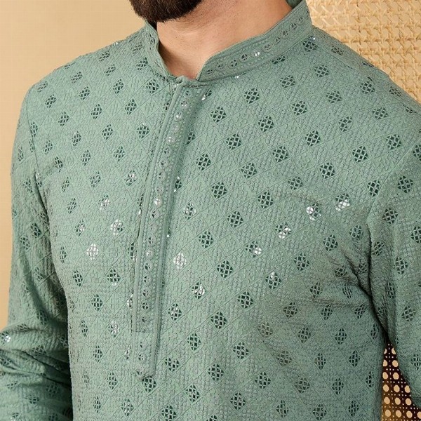 House of Pataudi Men Embellished Straight Kurta