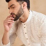 HERE&NOW Men Thread Work Liva Kurta