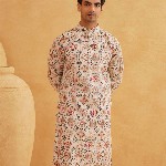 SOJANYA Men Cream-Coloured Geometric Printed Kurta