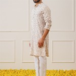 Jompers Ethnic Motifs Embroidered Mandarin Collar Straight Kurta