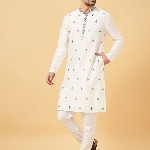 indus route by Pantaloons Ethnic Motifs Embroidered Thread Work Straight Kurta