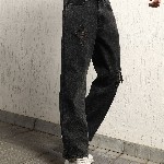 Hubberholme Men Relaxed Fit Mid Rise Hevay Distressed Cotton Jeans