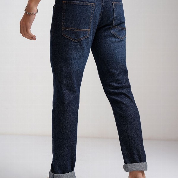 HIGHLANDER Men Blue Slim Fit Mid-Rise Clean Look Stretchable Jeans