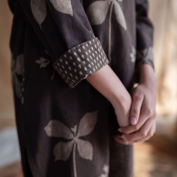 THE INDIAN ETHNIC CO Dark Brown Dabu Slub Cotton Kurta