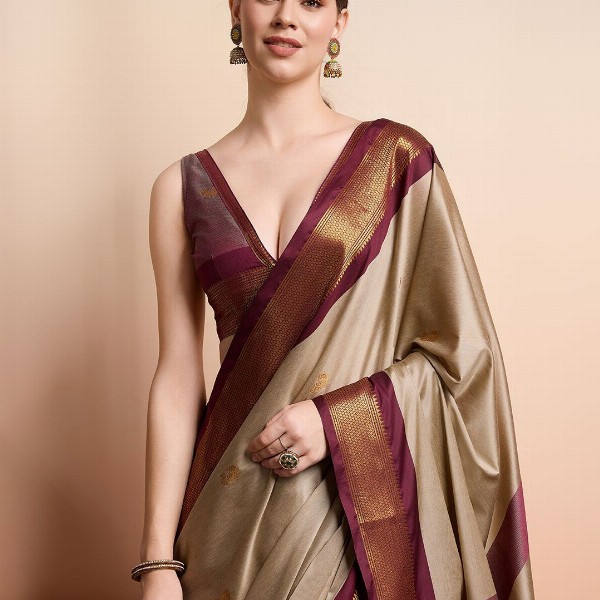 SGF11 Ethnic Motifs Woven Design Zari Kanjeevaram Silk Saree