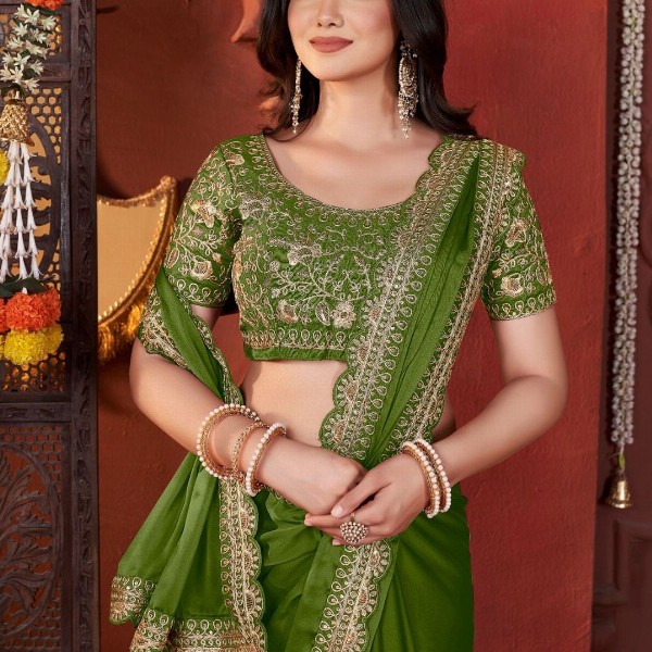 DHARMEE Sequinned Embellished Border Saree