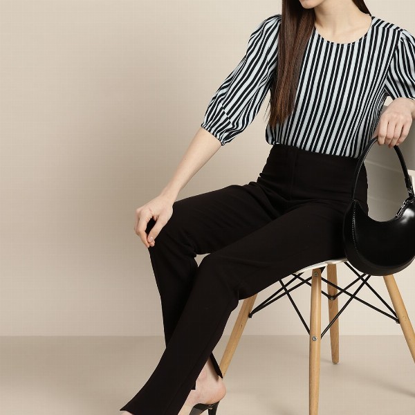 her by invictus Striped Puff Sleeves Top
