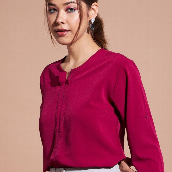 DressBerry Round Neck Three-Quarter Sleeves Top