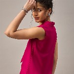 The Roadster Lifestyle Co Front Tie Sleeveless Top