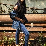 Roadster Women Navy Blue Skinny Fit Mid-Rise Clean Look Stretchable Cropped Jeans