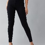 DOLCE CRUDO Women Black Skinny Fit High-Rise Clean Look Stretchable Jeans