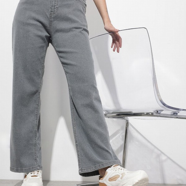 The Roadster Life Co. Women Straight Fit High-Rise Stretchable Jeans