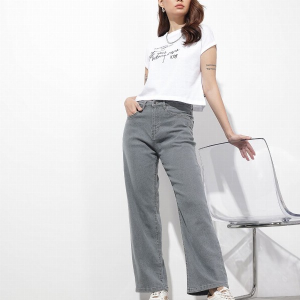 The Roadster Life Co. Women Straight Fit High-Rise Stretchable Jeans