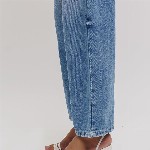 FREAKINS Women Straight Fit High-Rise Mildly Distressed Light Fade Cotton Jeans