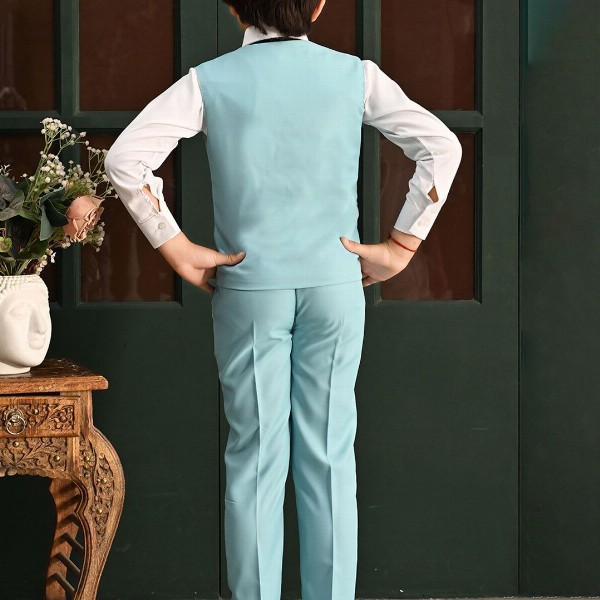 BT DEZINES Boys Solid Double-Breasted Three-Piece Suit