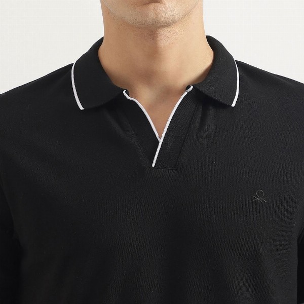 United Colors of Benetton Men Solid Polo Collar Cotton T-shirt