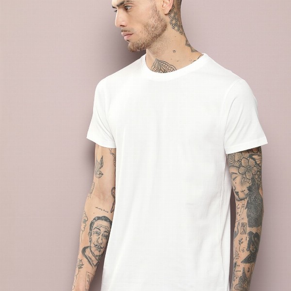 DILLINGER Men Solid Regular Fit T-shirt