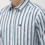 The Indian Garage Co Men White & Teal Blue Slim Fit Striped Casual Shirt