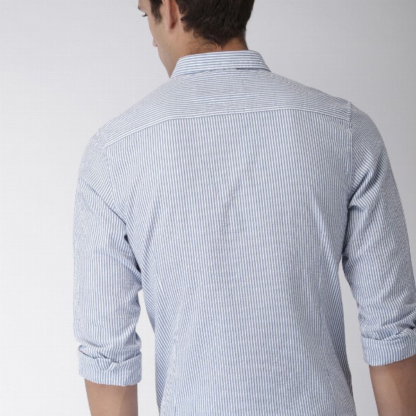 Mast & Harbour Men Blue & White Slim Fit Striped Casual Shirt