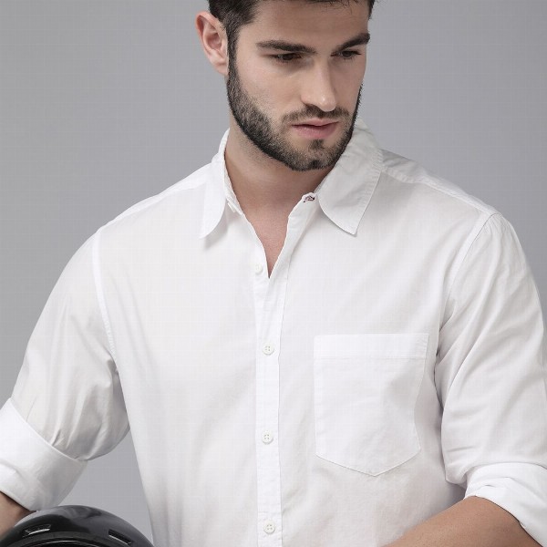 Roadster Men White Classic Regular Fit Cotton Casual Shirt