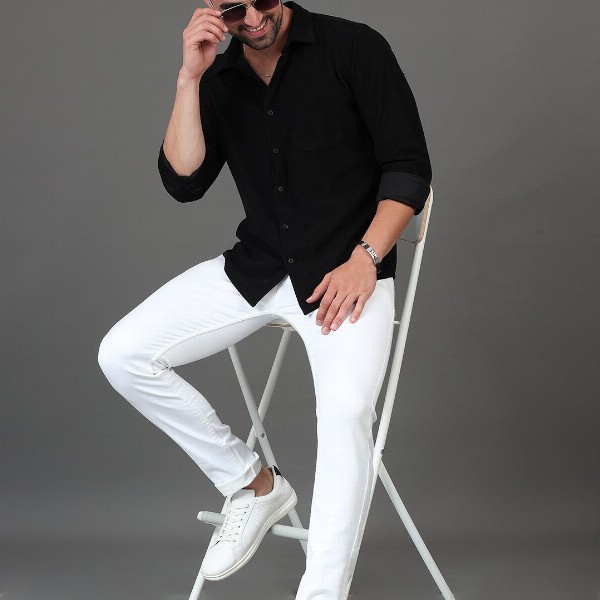 HERE&NOW Checked Spread Collar Cotton Slim Fit Casual Shirt