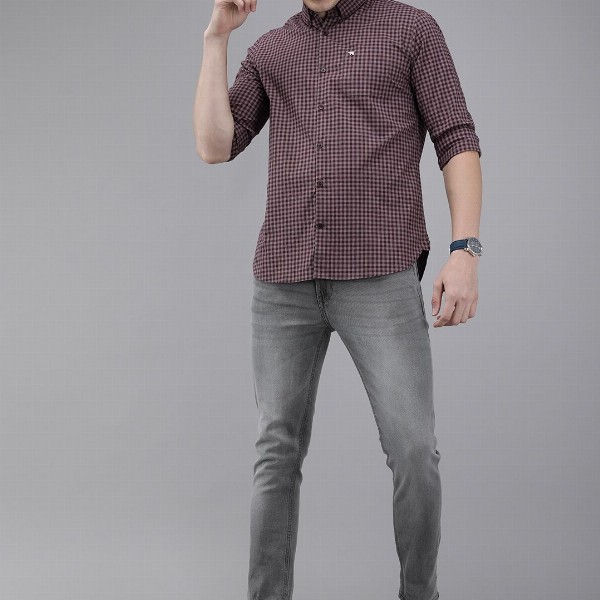 THE BEAR HOUSE Men Maroon & Pink Slim Fit Gingham Checked Cotton Shirt