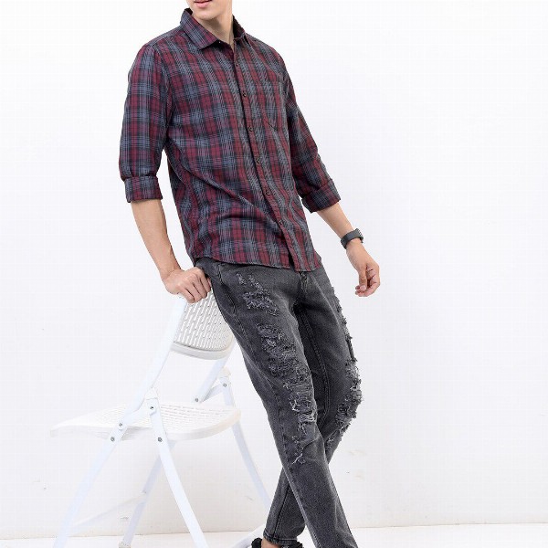 HIGHLANDER Men Maroon Slim Fit Tartan Checked Casual Shirt