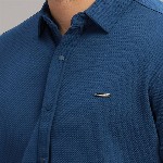 Parcel Yard Classic Geometric Self Design Spread Collar Cotton Casual Shirt