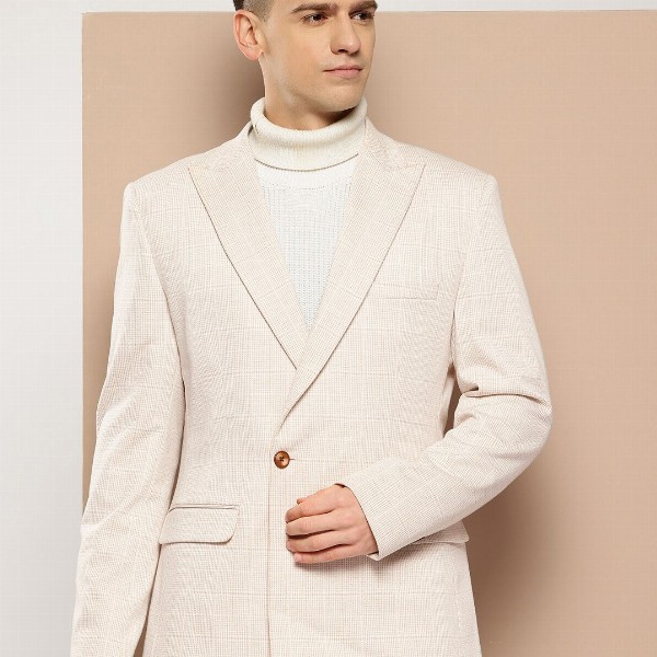 INVICTUS Checked Peaked Lapel Double-Breasted Slim Fit Blazer